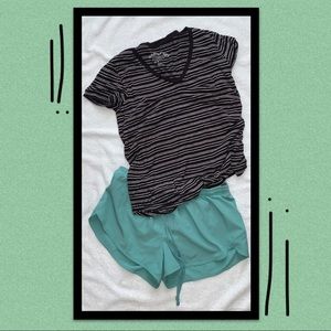 Old Navy Active Teal Shorts - S